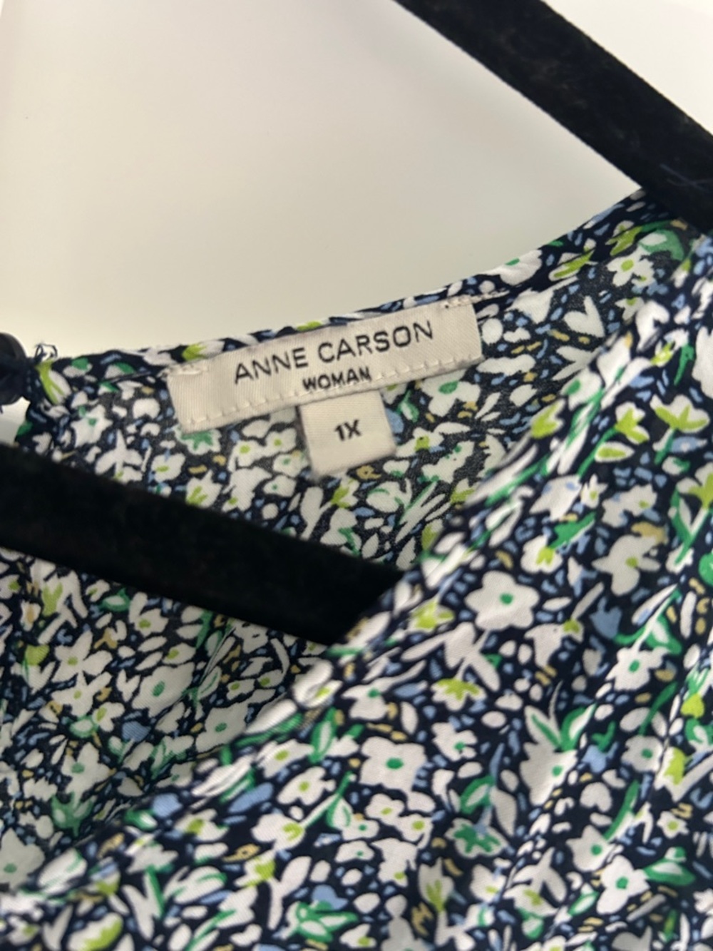 Anne Carson Navy Floral Short Sleeve Blouse with Green and White Accents - Picture 2 of 4